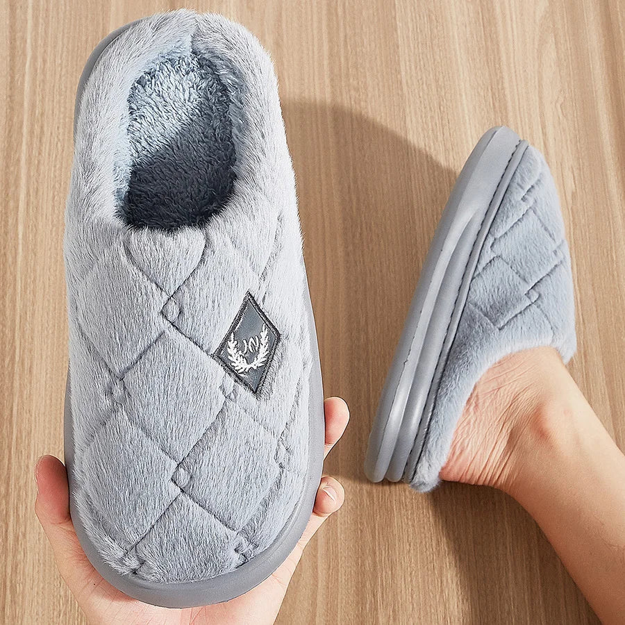 Men's House Slippers Furry Plaid cozy EVA Memory Foam Lightweight Casual Shoes Winter Warm Plush Non-slip Slippers big size