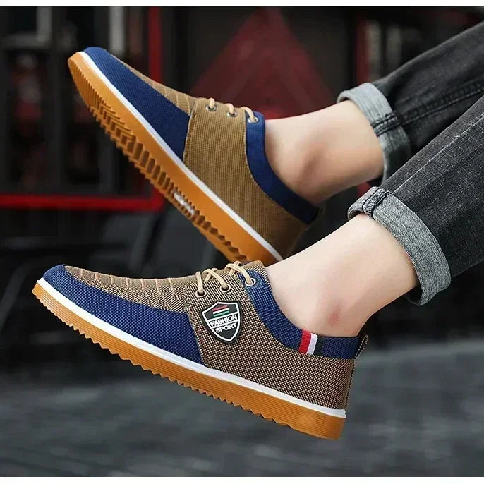 Men's casual shoes Vulcanized Work loafers Mesh Lightweight Man sports shoes Canvas Shoes for Men zapatos para hombres2025