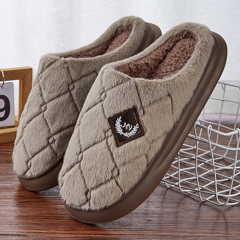 Men's House Slippers Furry Plaid cozy EVA Memory Foam Lightweight Casual Shoes Winter Warm Plush Non-slip Slippers big size