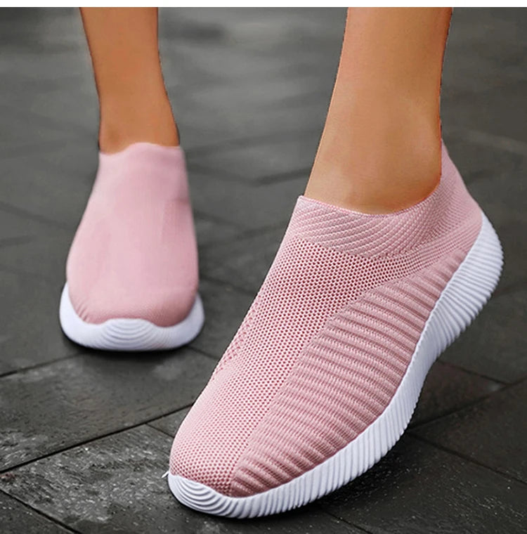 2024 New Fashion Sneakers For Women Casual Shoes Comfortable Soft Sneakers Women Slip On Sock Shoes For Women Ladies Flat Shoes