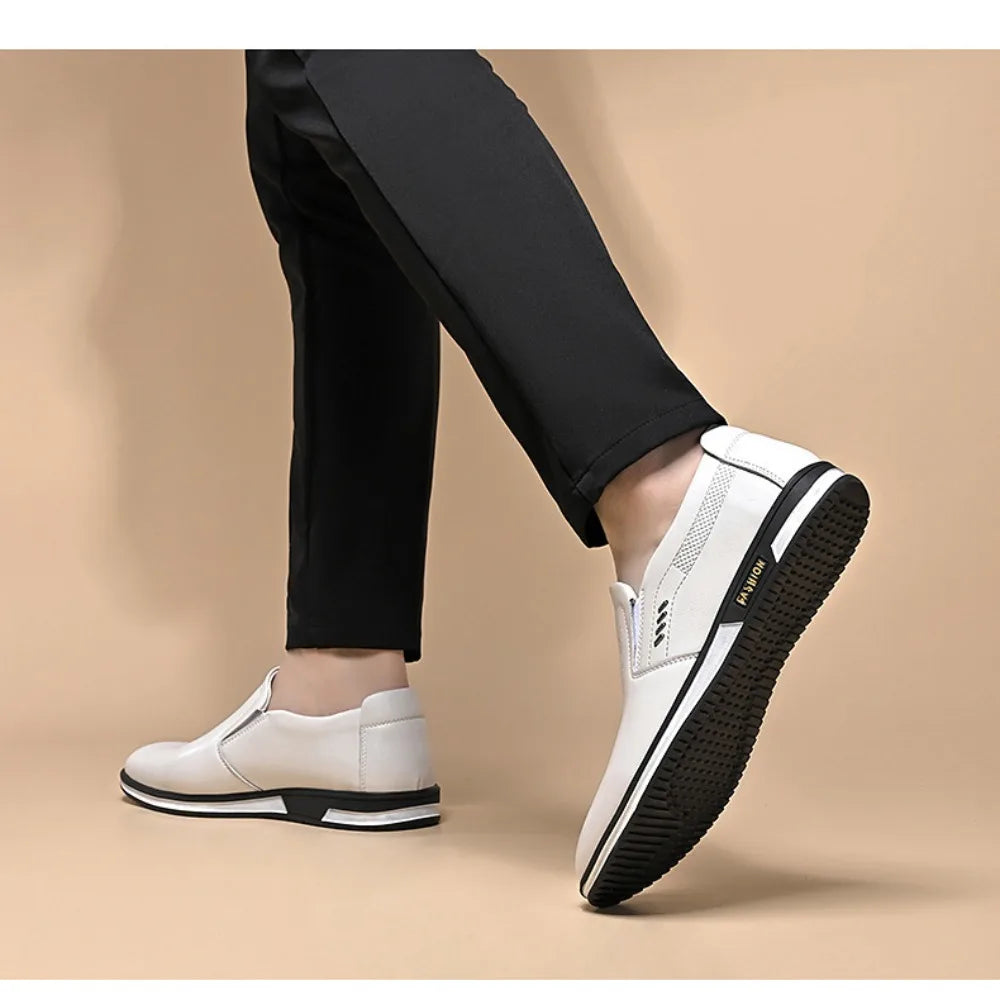 2024 Spring and Autumn Men's English Leather Shoes Men's White Leather Shoes Cover Feet Men's Shoes Autumn Men's Casual