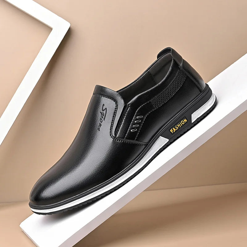 2024 Spring and Autumn Men's English Leather Shoes Men's White Leather Shoes Cover Feet Men's Shoes Autumn Men's Casual