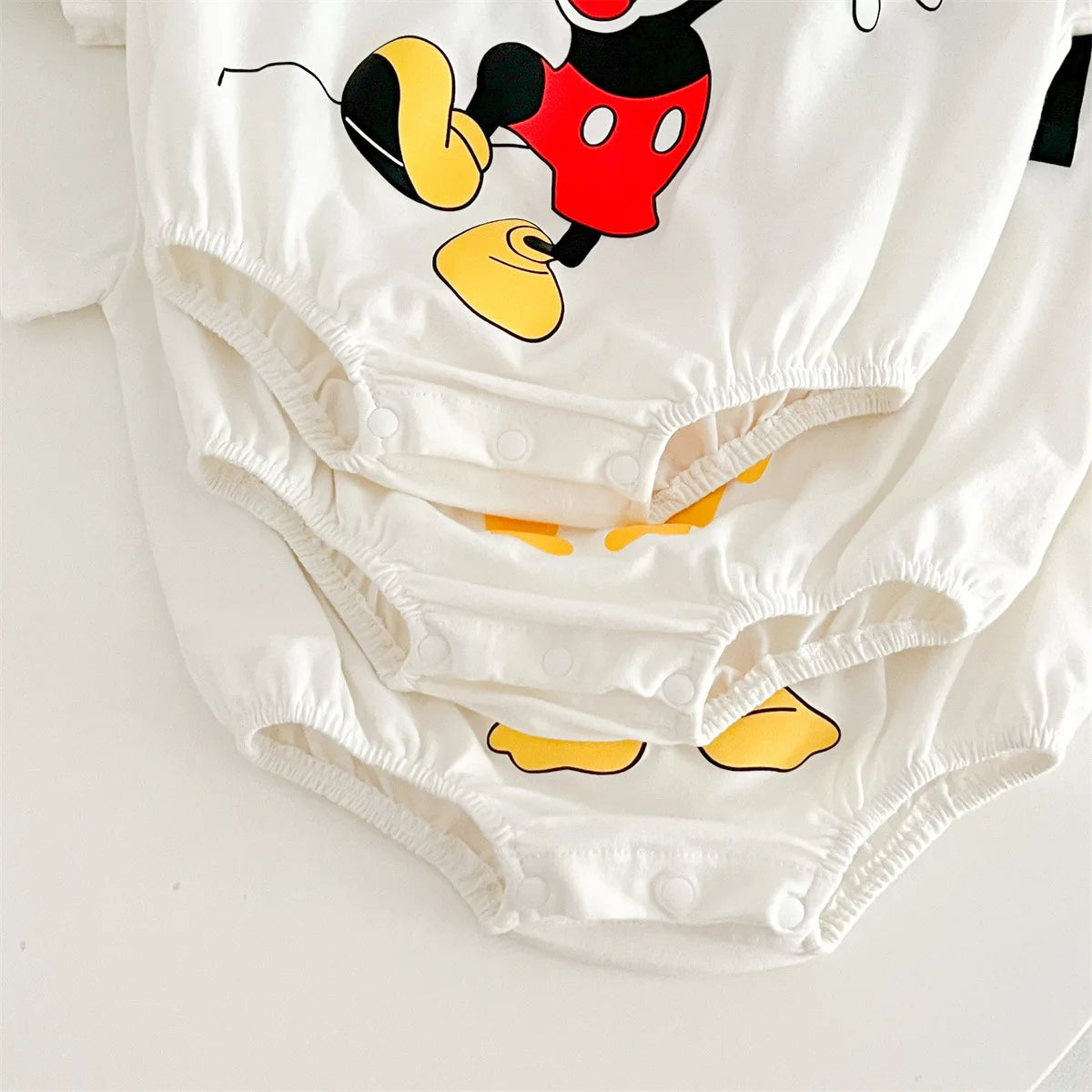 Disney Cartoon Pooh Bear Bodysuits Treasure Bag Fart Clothes Cotton Soft Summer Baby Clothes Newborn Photography Romper K5652