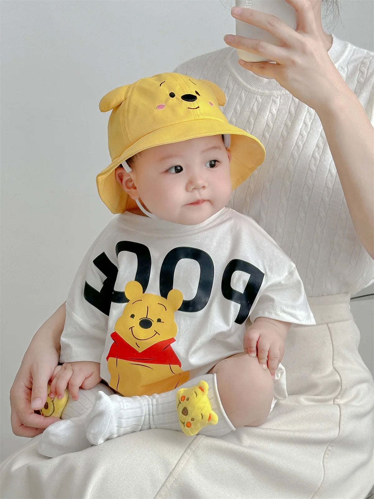 Disney Cartoon Pooh Bear Bodysuits Treasure Bag Fart Clothes Cotton Soft Summer Baby Clothes Newborn Photography Romper K5652