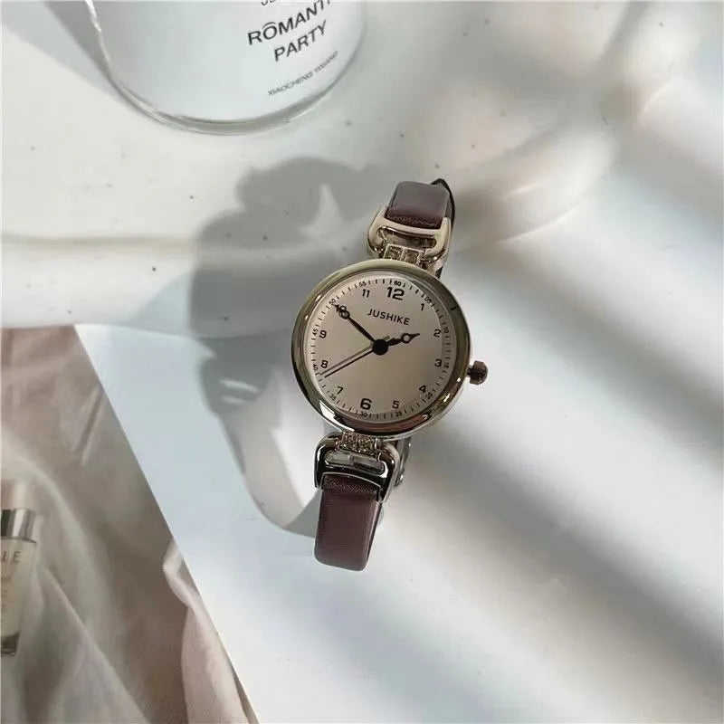 MAYZHISU Simple Women's Watches Small Round Ladies Bracelet Watch PU Leather Thin Retro Quartz Wristwatch for Women Girls Gifts