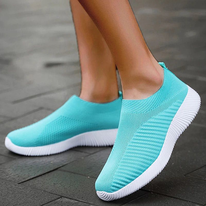 2024 New Fashion Sneakers For Women Casual Shoes Comfortable Soft Sneakers Women Slip On Sock Shoes For Women Ladies Flat Shoes