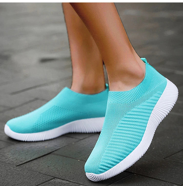 2024 New Fashion Sneakers For Women Casual Shoes Comfortable Soft Sneakers Women Slip On Sock Shoes For Women Ladies Flat Shoes