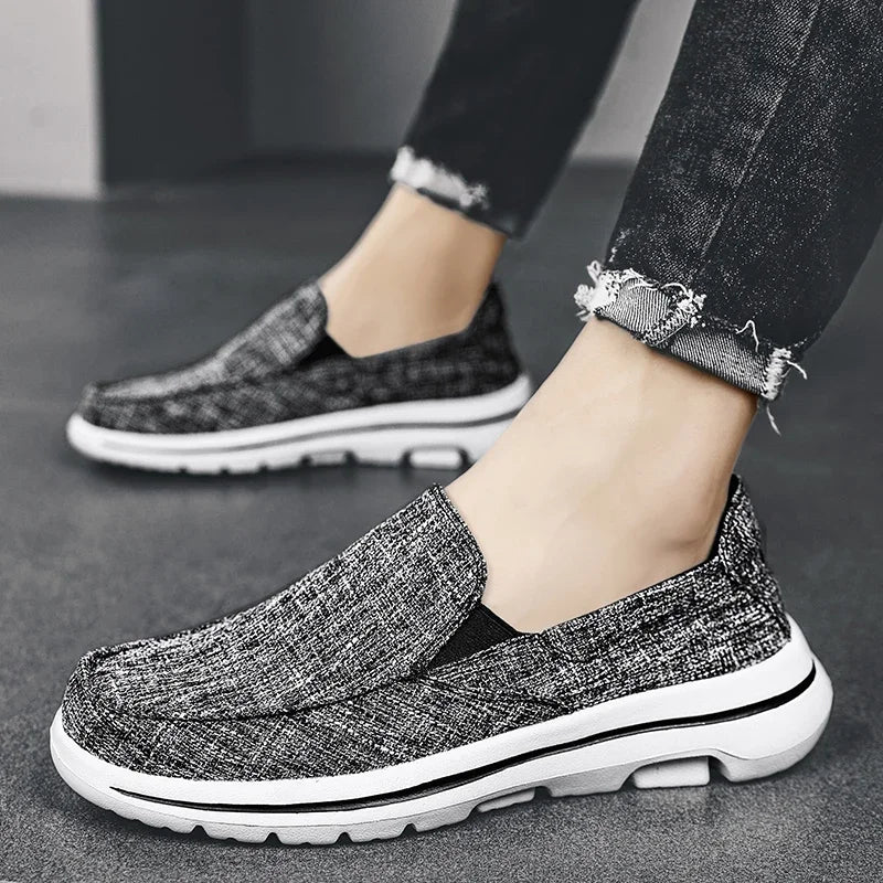 Men's Canvas Shoes Outdoor Casual Denim Vulcanize Shoes Fashion Luxury Style Designer Breathable Men Sneakers Loafers