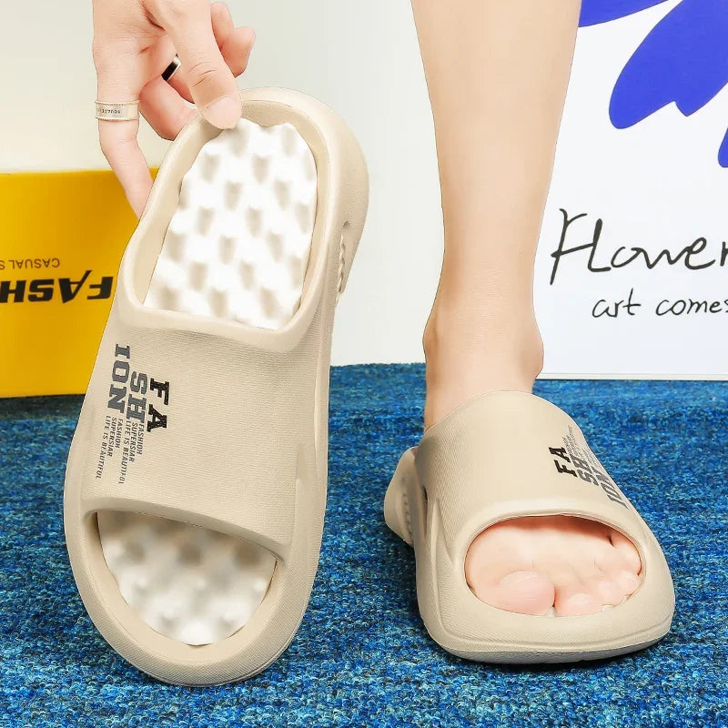 New Summer Men Massage Slippers Sides Indoor Outdoor Sandals Beach Casual Shoes Soft Sole Slides Men Flip-flops Men's Sandals