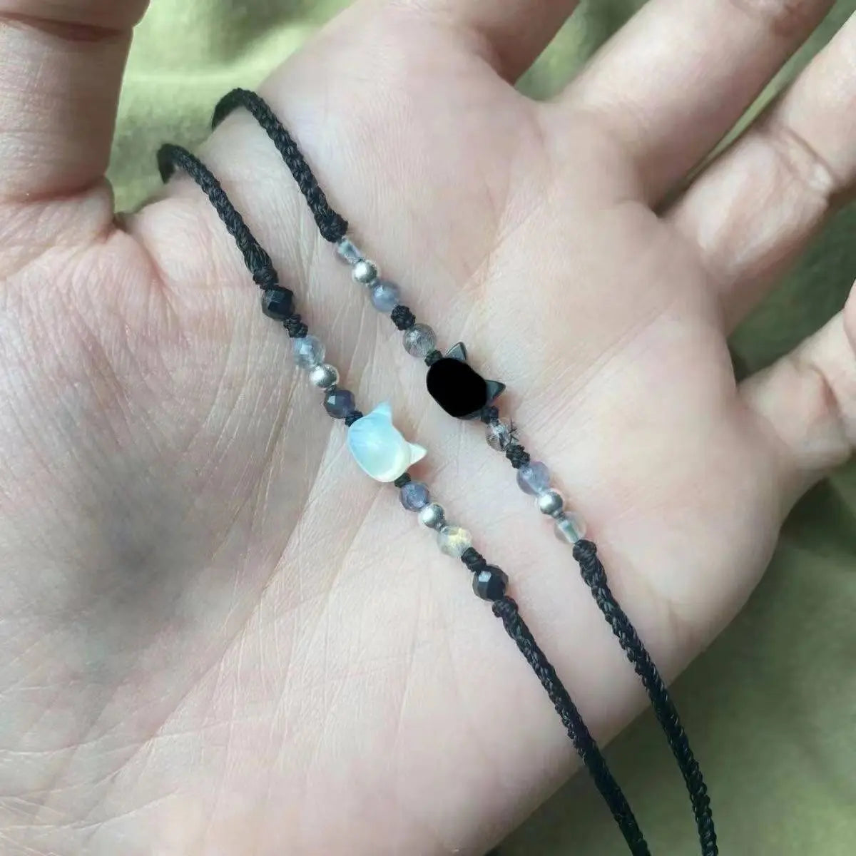 2pcs Natural Moonstone Obsidian Bracelets Couple Minimalist Bracelet Handmade Cute Black White Cat Bracelet Party Jewelry Gifts