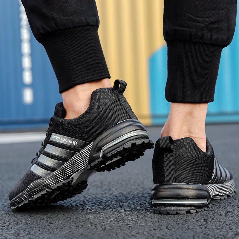 New large size men's casual sneakers Fashion easily breathable men's sneakers Comfortable running men's shoes