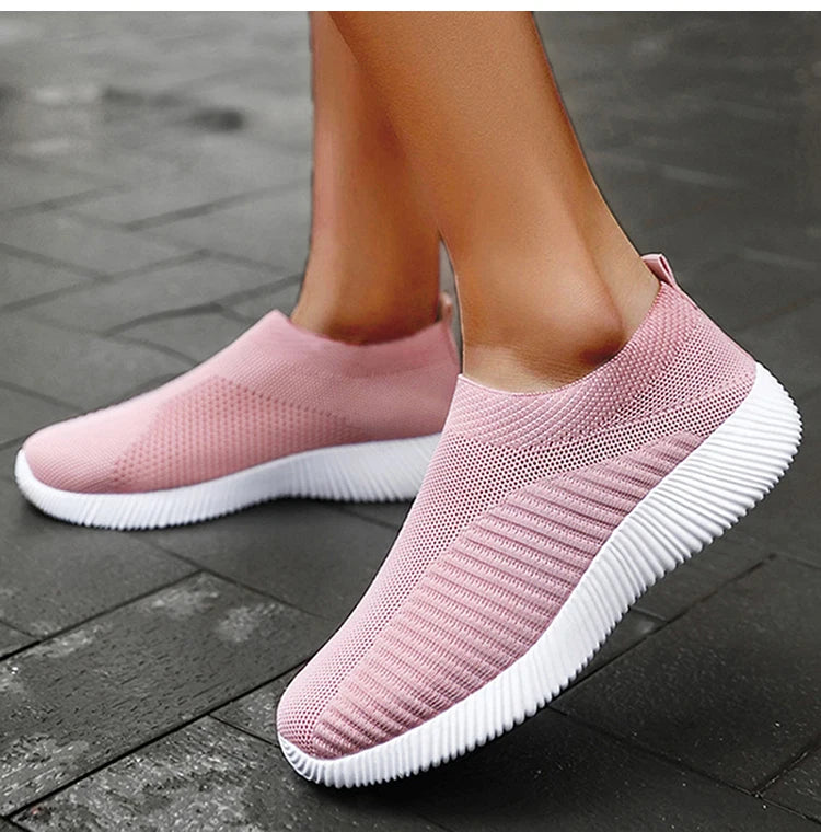 2024 New Fashion Sneakers For Women Casual Shoes Comfortable Soft Sneakers Women Slip On Sock Shoes For Women Ladies Flat Shoes