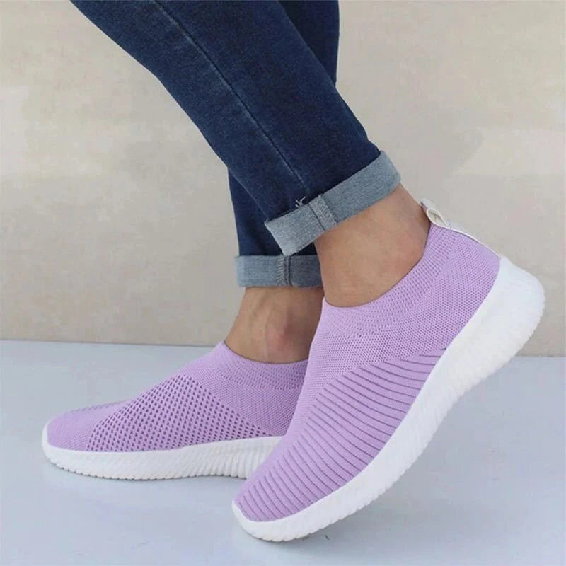 2024 New Fashion Sneakers For Women Casual Shoes Comfortable Soft Sneakers Women Slip On Sock Shoes For Women Ladies Flat Shoes