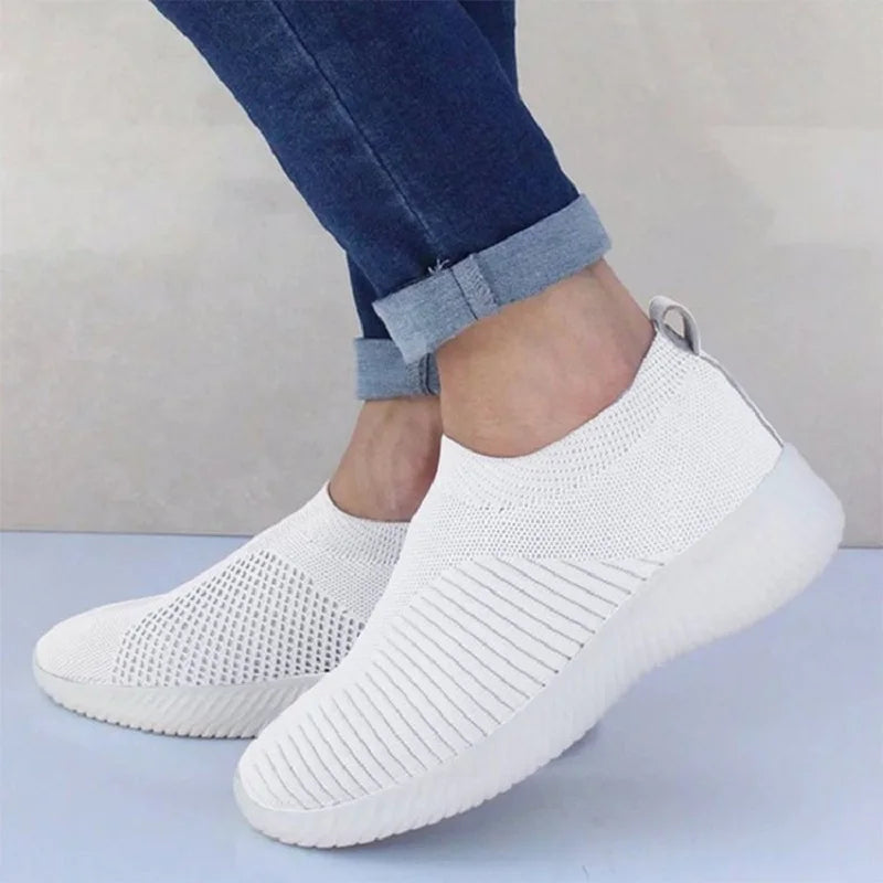 2024 New Fashion Sneakers For Women Casual Shoes Comfortable Soft Sneakers Women Slip On Sock Shoes For Women Ladies Flat Shoes