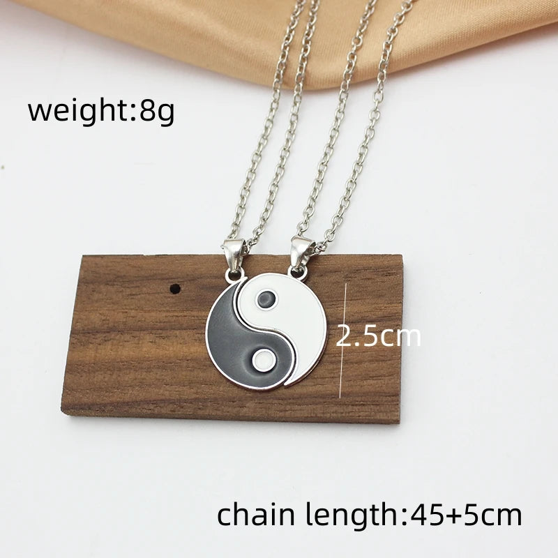 2Pcs Tai Chi Yin Yang Eight Trigrams Pendant Necklaces Set for Couple Silver Color Chain Matching Lover Choker Collar Gift